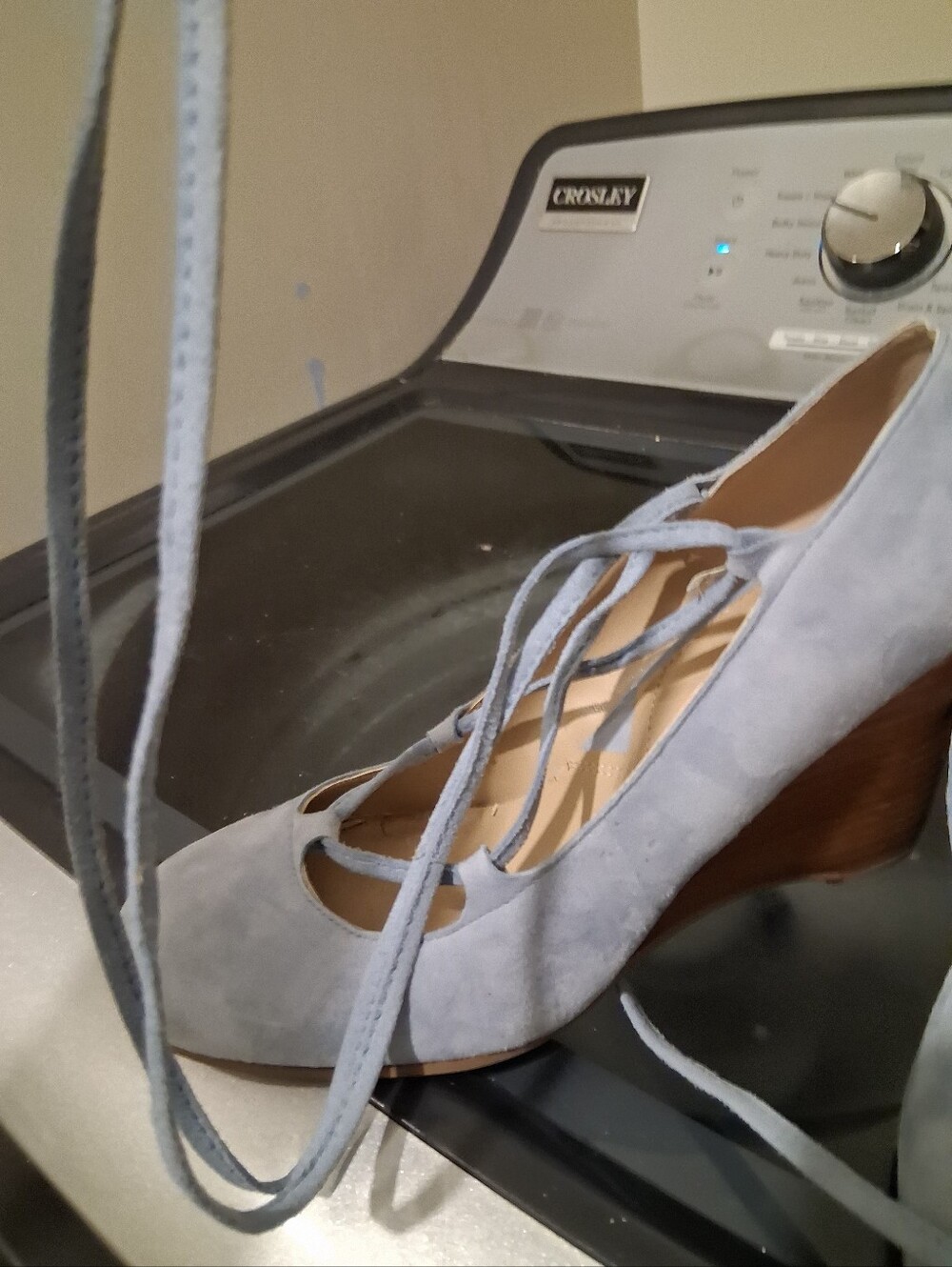 Shoes - Picture 8 of 10